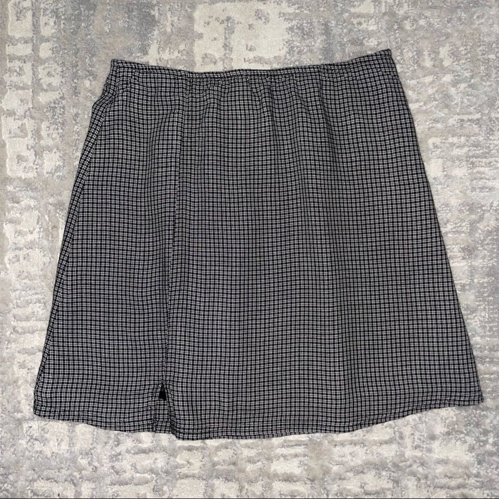 🚨 3 for $25 - AEO Plaid Mini Skirt